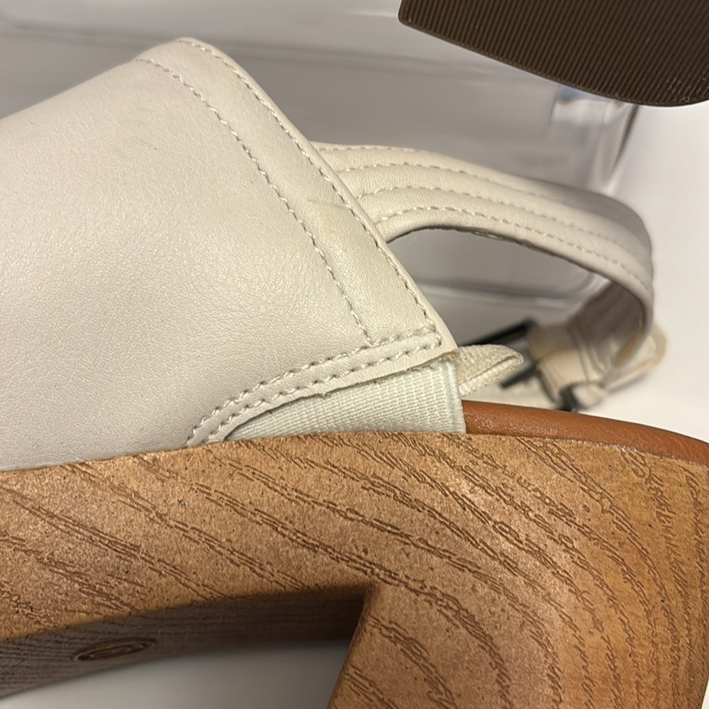 Universal Thread Cream Slingback Mules - Picture 9 of 10